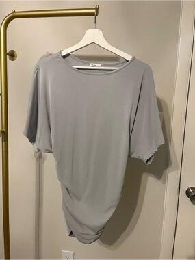 OGL batwing top washed blue L